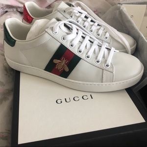 Brand new, authentic Gucci Bee Sneakers!